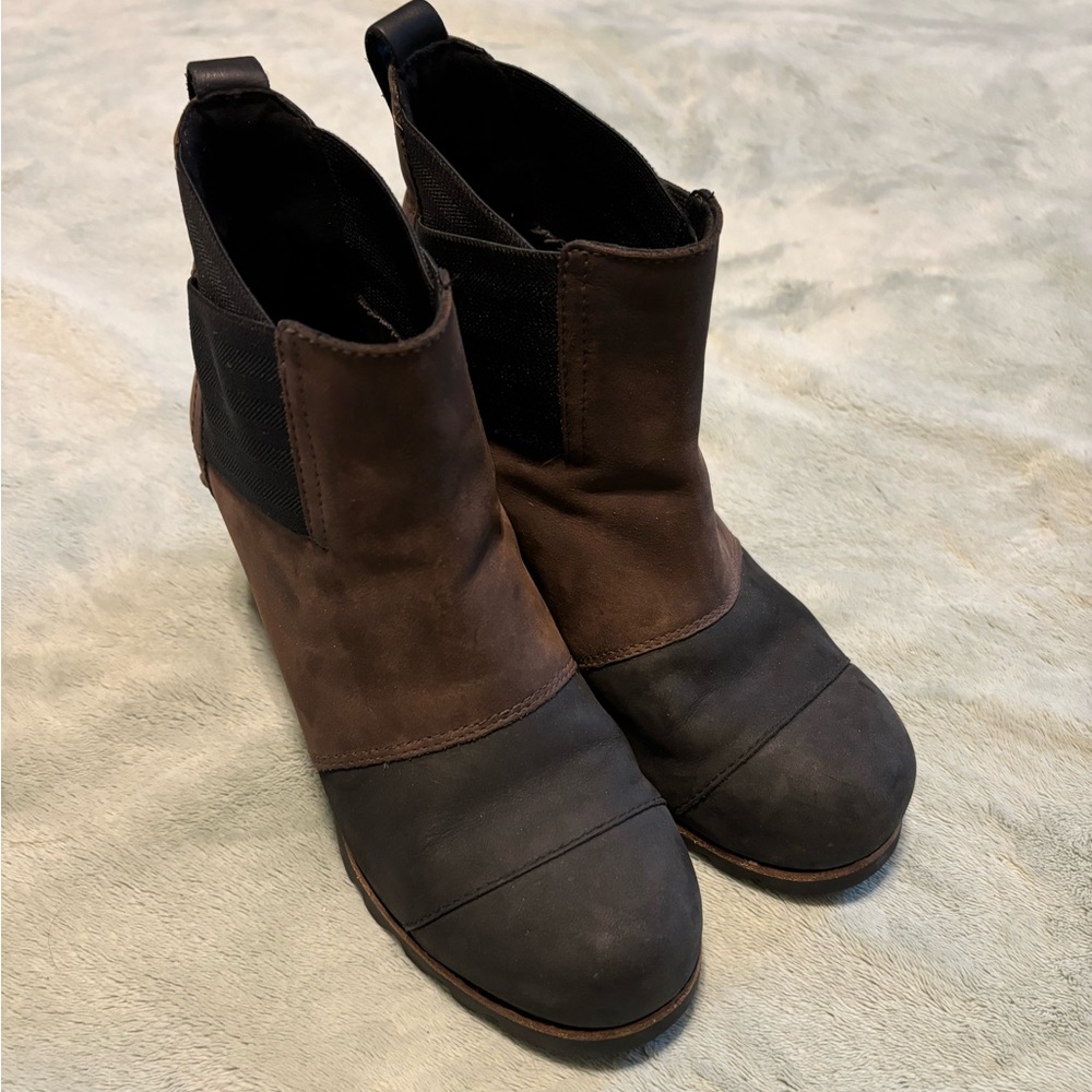 Sorel booties